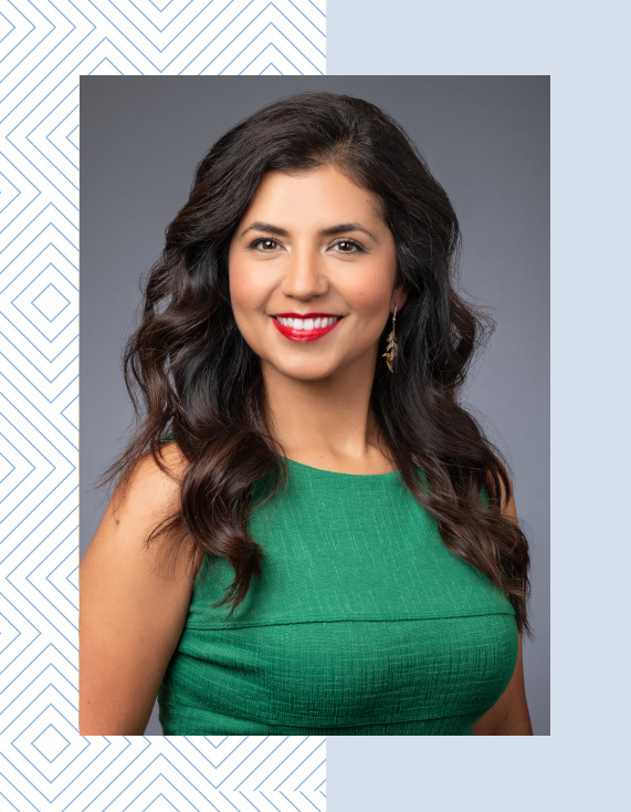 Michelle Ogas headshot